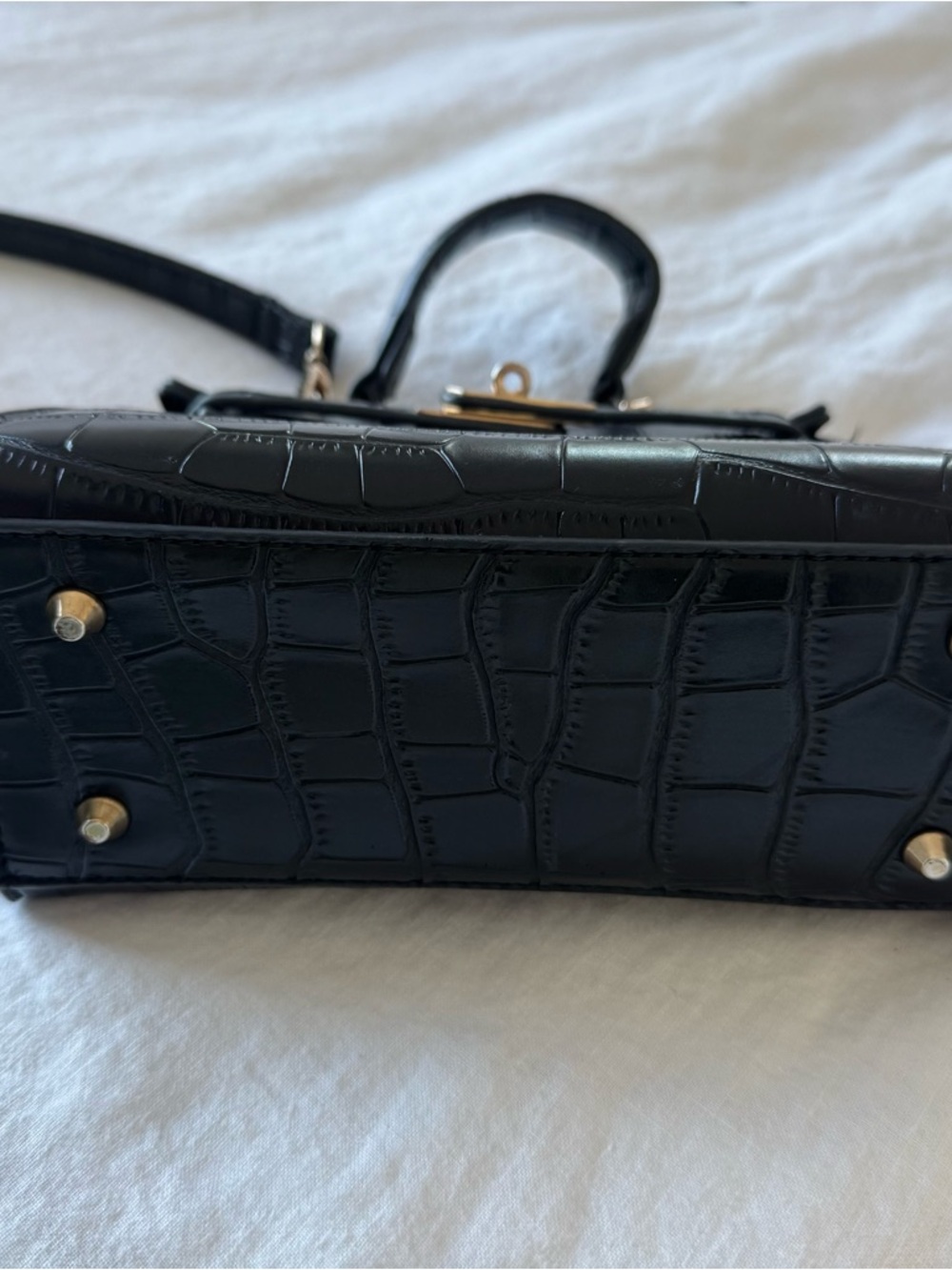 Stassi x Missguided | Black Croc Embossed Mini Top Handle Crossbody Bag - Picture 6 of 7